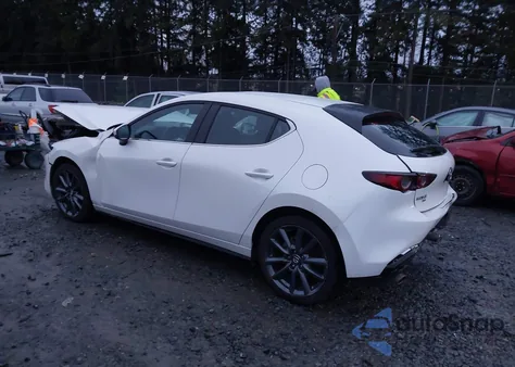 2021 Mazda Mazda3 Preferred z USA, uszkodzony, nr VIN JM1BPBLL2M1335430